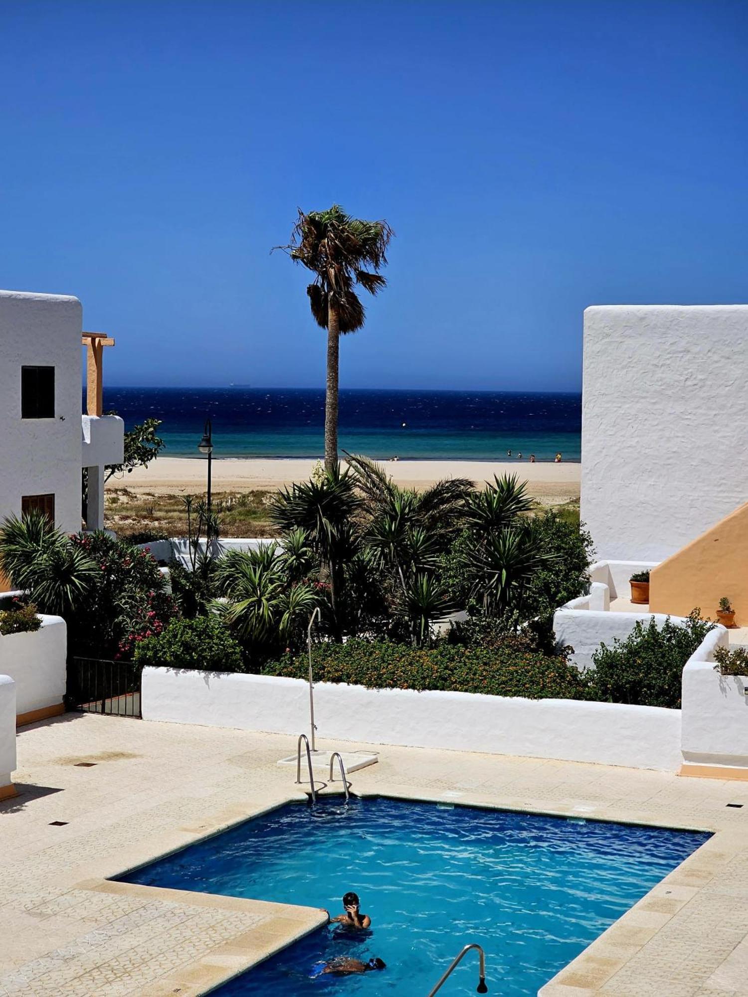 Livingtarifa Apartamento Valhalla Luaran gambar